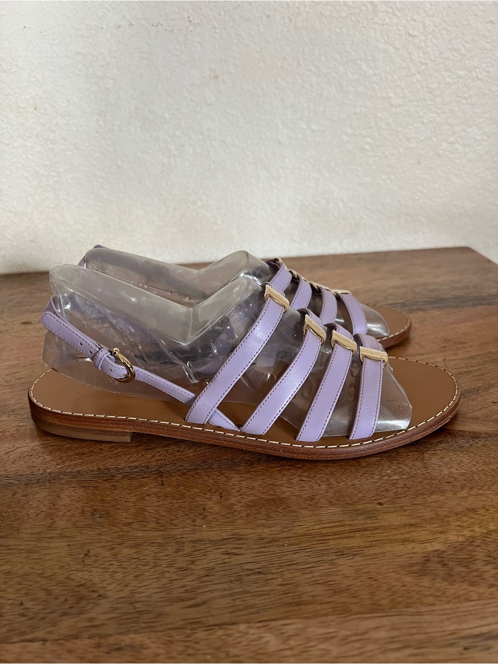 Salvatore Ferragamo lavender leather flat Slingback sandals size 7.5